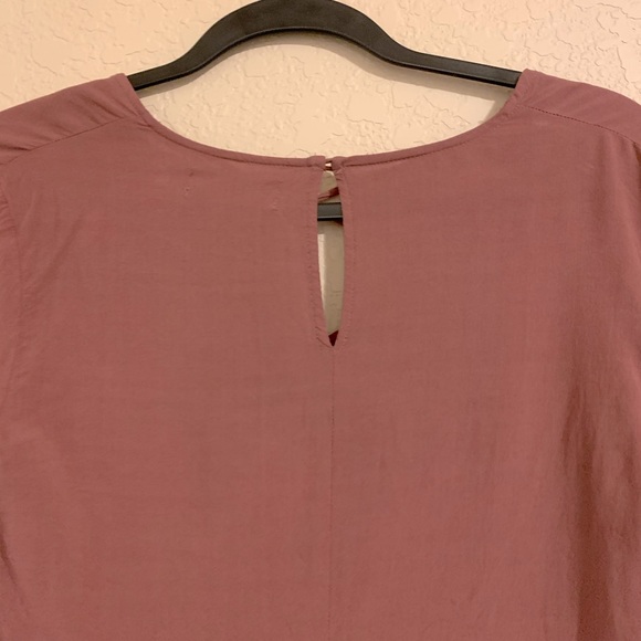 Women’s light weight long sleeve - Picture 4 of 6